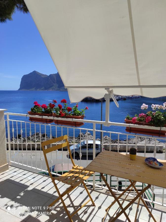 La Casa Di Giulio - Holiday Home Ізола-делле-Фемміне Екстер'єр фото