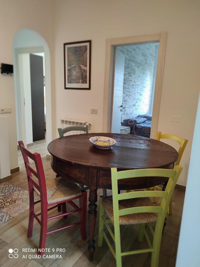 La Casa Di Giulio - Holiday Home Ізола-делле-Фемміне Екстер'єр фото